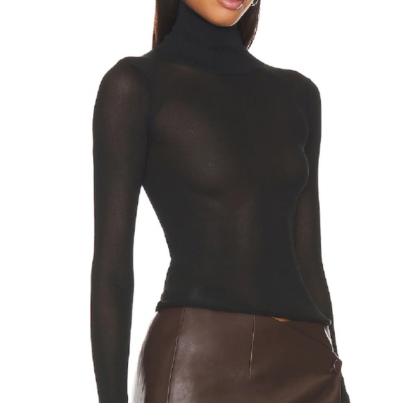 L'Academie Tops - L'ACADEMIE By Marianna Tayte Turtleneck Top